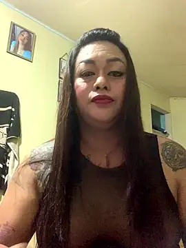 Snapshot of EmmaKantutera chatting on 01/17/26, 06:00 EmmaKantutera online show from 01/17/26, 06:00