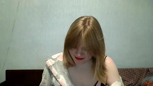 Snapshot of SirWolff chatting on 05/18/26, 08:02 SirWolff online show from 05/18/26, 08:02