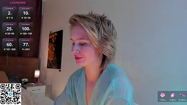 Snapshot of odelynbrower chatting on 11/06/25, 12:25 odelynbrower online show from 11/06/25, 12:25