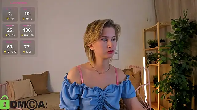 Snapshot of odelynbrower chatting on 10/05/25, 12:34 odelynbrower online show from 10/05/25, 12:34