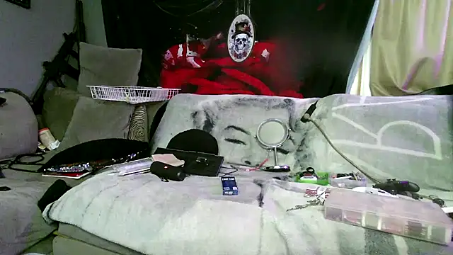 Splash Queen420 online show from 11/07/25, 06:51