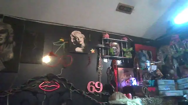 Splash Queen420 online show from 02/24/26, 03:40