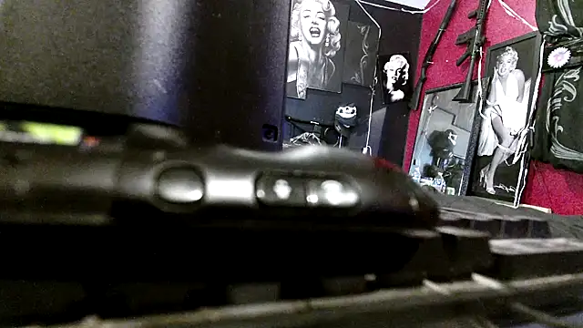 Splash Queen420 online show from 12/17/25, 08:08