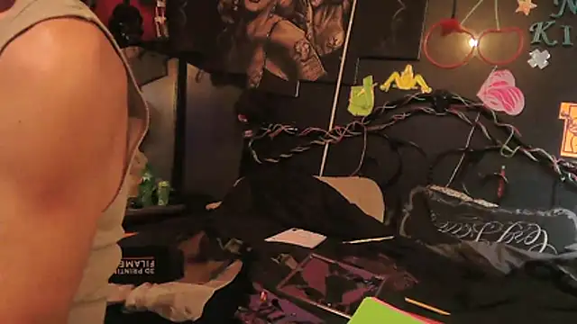 Splash Queen420 online show from 03/18/26, 02:26