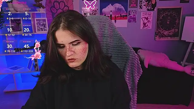 Snapshot of Dark_Shine chatting on 04/05/26, 08:15 Dark Shine online show from 04/05/26, 08:15