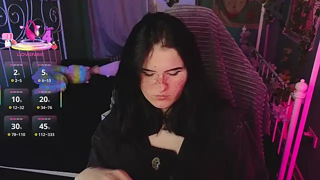 Dark Shine online show from 11/18/25, 10:18