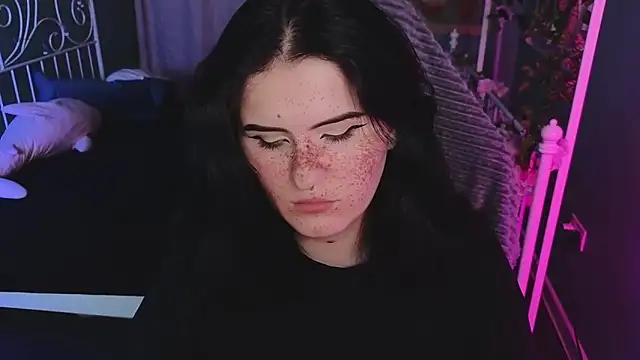 Dark Shine online show from 11/12/25, 06:06