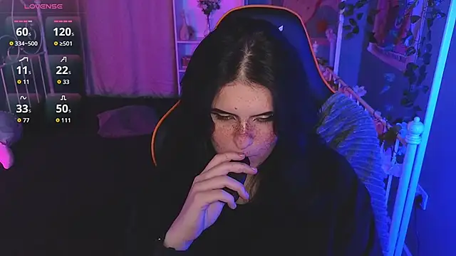 Dark Shine online show from 11/26/25, 06:46