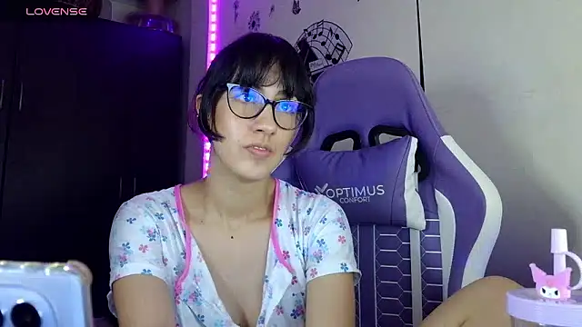 AvlieQueen online show from 01/11/26, 08:54