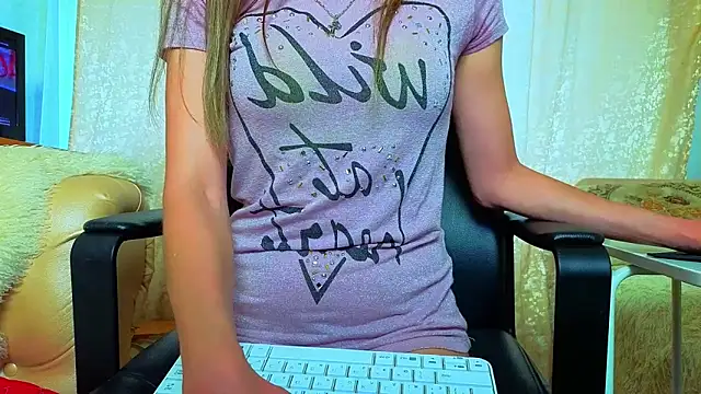 Bom Mia Bom online show from 05/24/26, 03:17