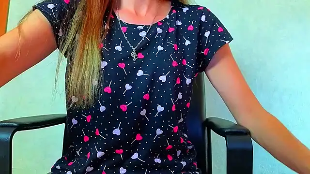 Bom Mia Bom online show from 06/22/26, 02:39