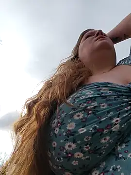 Love86Emily online show from 10/27/25, 02:51