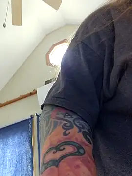 Love86Emily online show from 04/15/26, 06:23