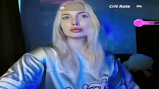 Snapshot of SpaceMarsi chatting on 10/10/25, 01:50 SpaceMarsi online show from 10/10/25, 01:50