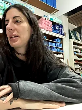 Snapshot of ferchule7 chatting on 11/06/25, 04:33 ferchule7 online show from 11/06/25, 04:33