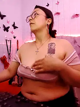 Susanahotsexxx online show from 11/14/25, 01:42