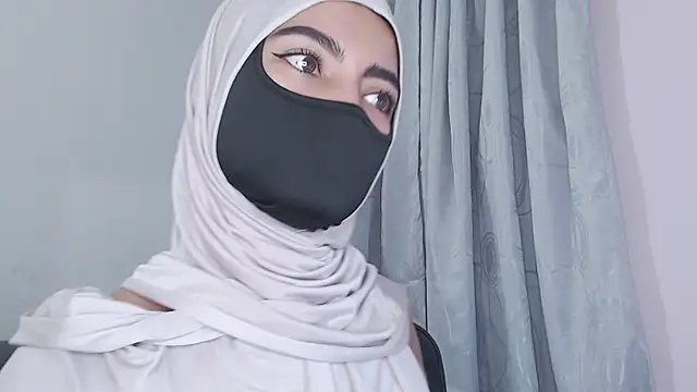 jade nassar online show from 12/17/25, 12:48