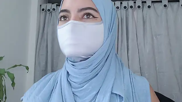 jade nassar online show from 04/13/26, 01:09