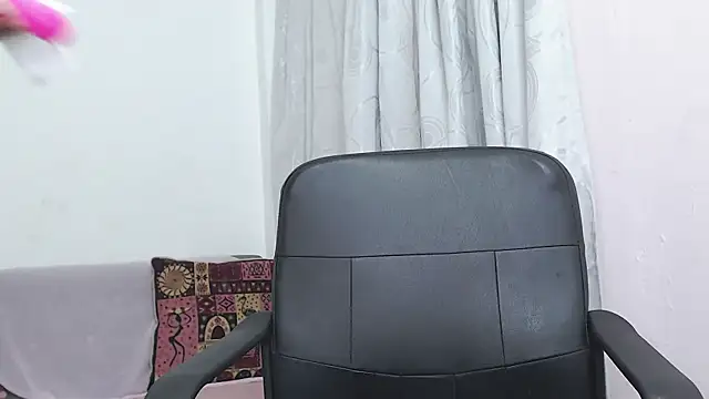 jade nassar online show from 01/12/26, 01:45