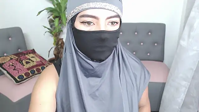 Snapshot of jade_nassar chatting on 09/30/25, 06:36 jade nassar online show from 09/30/25, 06:36