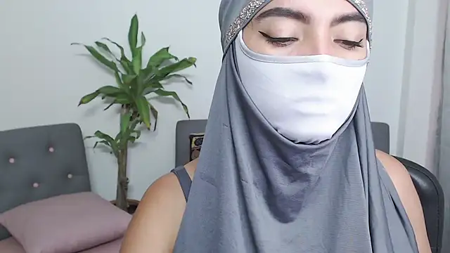 jade nassar online show from 11/10/25, 06:24