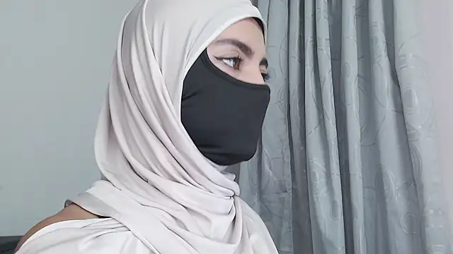 jade nassar online show from 11/26/25, 07:47