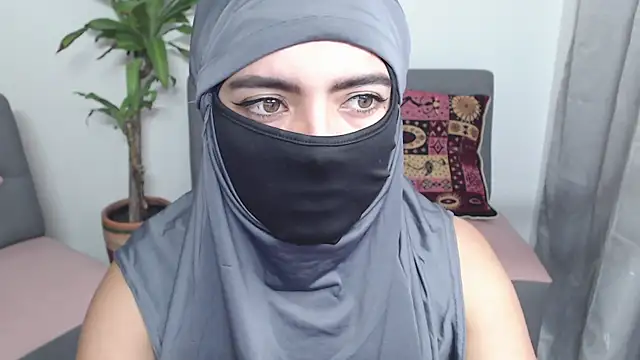 Snapshot of jade_nassar chatting on 10/09/25, 11:38 jade nassar online show from 10/09/25, 11:38