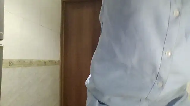 Snapshot of MiyaHottie chatting on 01/15/26, 03:54 MiyaHottie online show from 01/15/26, 03:54