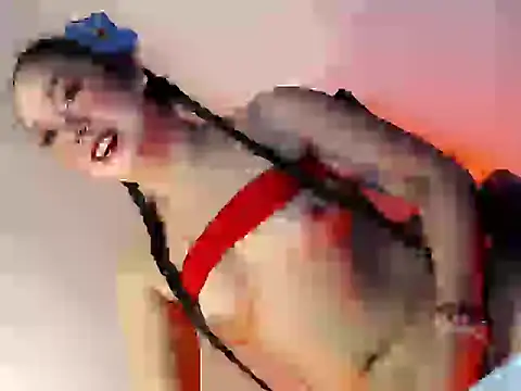 your hottest kim online show from 11/08/25, 03:54