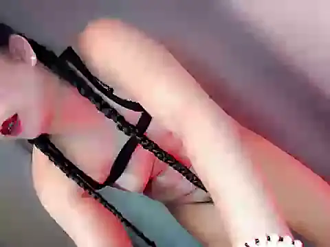 your hottest kim online show from 10/14/25, 05:41