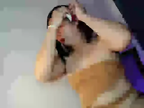 your hottest kim online show from 06/11/26, 02:22