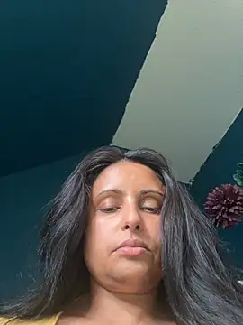 Angelaarayexx online show from 05/18/26, 08:41