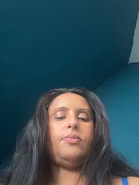 Angelaarayexx online show from 04/22/26, 11:39