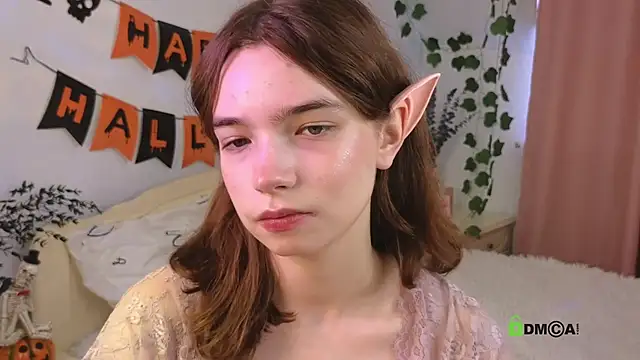 Evi Brook online show from 10/18/25, 11:34