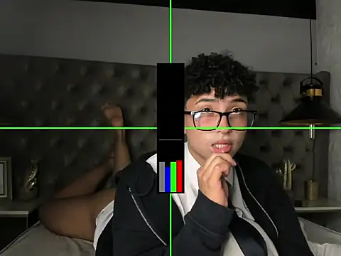 Valentin0 3 online show from 11/12/25, 07:40