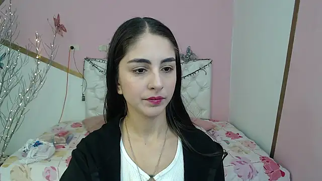 Snapshot of sofi_san chatting on 10/11/25, 01:56 sofi san online show from 10/11/25, 01:56