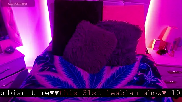 elapetitie online show from 10/26/25, 06:25