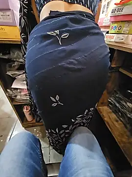 indianhotwife639 online show from 07/24/26, 04:30