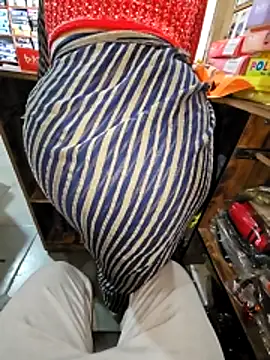 Snapshot of indianhotwife639 chatting on 01/17/26, 05:11 indianhotwife639 online show from 01/17/26, 05:11