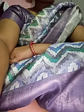 indianhotwife639 online show from 04/01/26, 04:37