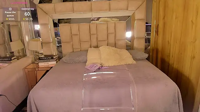 MaddyGray  online show from 04/14/26, 07:08