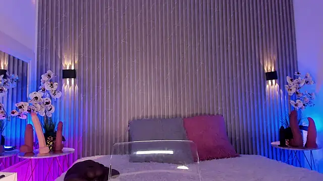 MaddyGray  online show from 03/25/26, 07:13