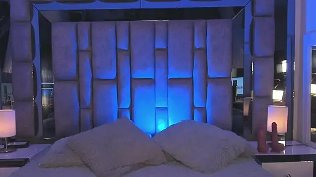 MaddyGray  online show from 01/10/26, 06:14