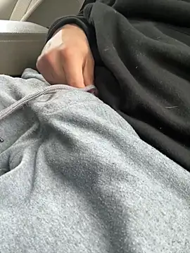 Snapshot of Bbrn69official chatting on 02/27/26, 04:07 Bbrn69official online show from 02/27/26, 04:07