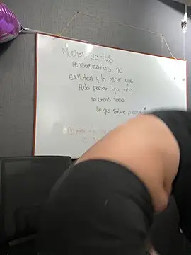 Alyha Cortes online show from 02/11/26, 01:22