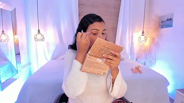 Snapshot of Artemisa08 chatting on 02/06/26, 02:29 Artemisa08 online show from 02/06/26, 02:29