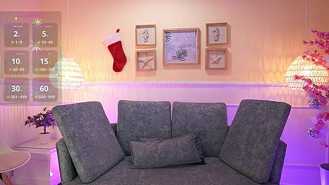 LoonaNyx online show from 11/28/25, 11:32