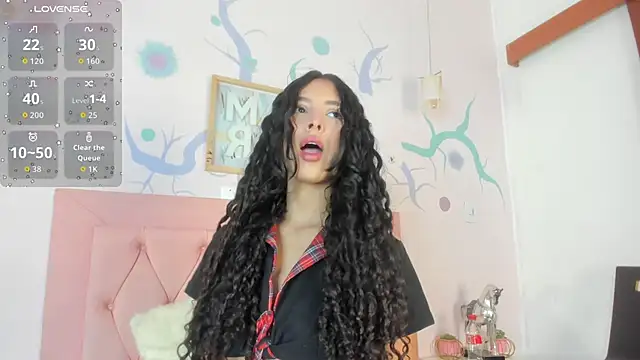 NoahPerez online show from 10/18/25, 02:35