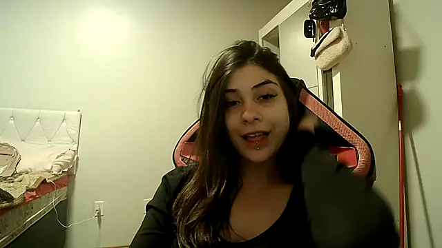 Becca B online show from 10/21/25, 09:14