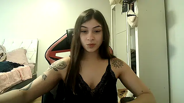 Becca B online show from 11/28/25, 08:53